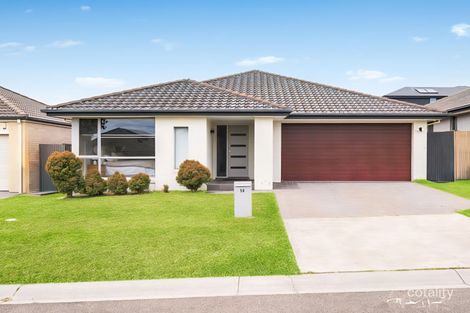 14 Ivor Ave, Middleton Grange, NSW 2171