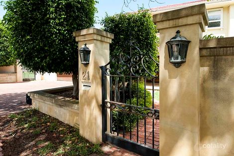 Property photo of 21 Hobbs Avenue Dalkeith WA 6009