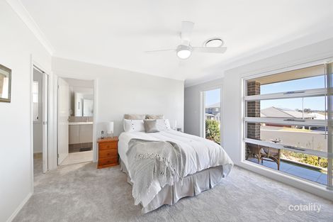 Property photo of 8 Frank Brooking Close Camden South NSW 2570