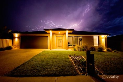 Property photo of 17 Fiona Drive Yarrawonga VIC 3730