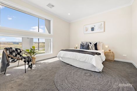 Property photo of 11 Pollifrone Close Angle Vale SA 5117