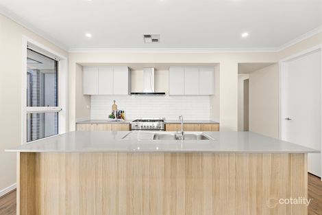 Property photo of 11 Pollifrone Close Angle Vale SA 5117