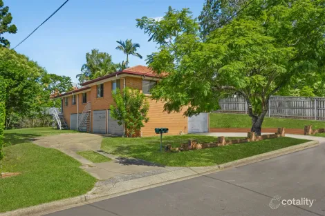 26 Thorne St, Windsor, QLD 4030