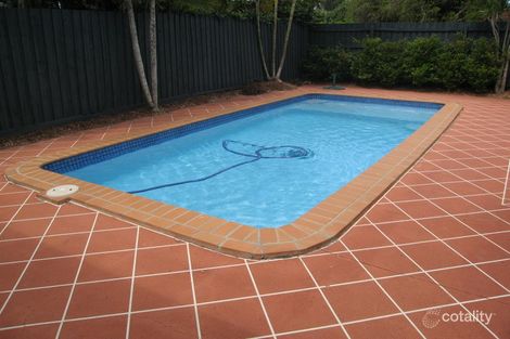 Property photo of 4 Vaucluse Place Bundall QLD 4217