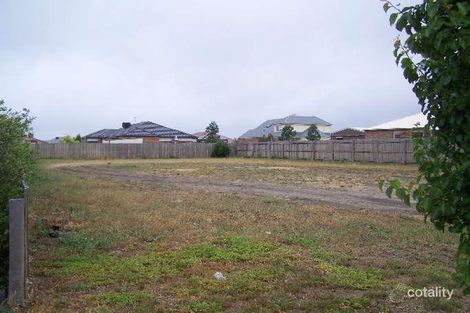 Property photo of 10 Frontignac Court Sunbury VIC 3429