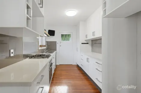 Property photo of 21 Fallbrook Street Kenmore QLD 4069