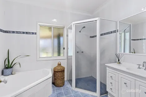 Property photo of 25 Timbertop Road Glen Oak NSW 2320