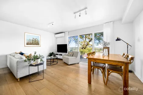Property photo of 24/10 Henrietta Street Waverley NSW 2024