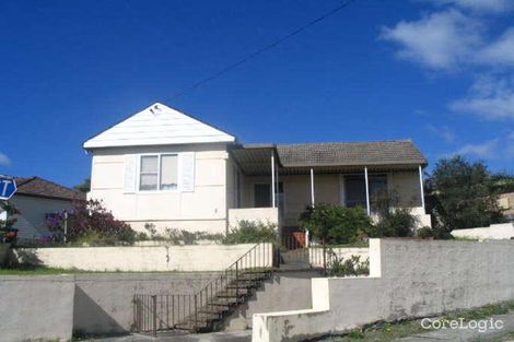 Property photo of 17 Eyre Street Chifley NSW 2036