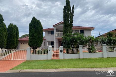 Property photo of 31 Conda Place Carindale QLD 4152