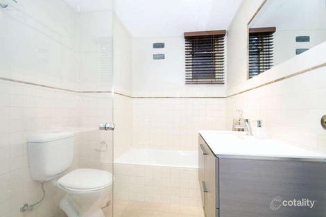 Property photo of 2/97 Shirley Road Wollstonecraft NSW 2065