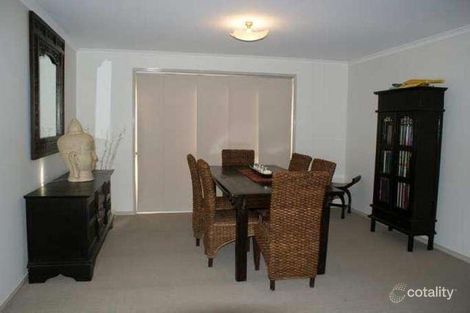 Property photo of 18 Redmond Circuit Cameron Park NSW 2285