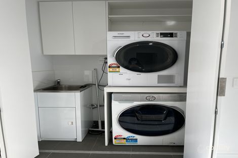 1212/9 Brodie Spark Dr, Wolli Creek, NSW 2205