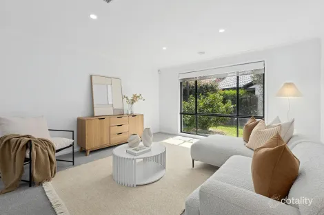 Property photo of 27 May Mills Close Nicholls ACT 2913