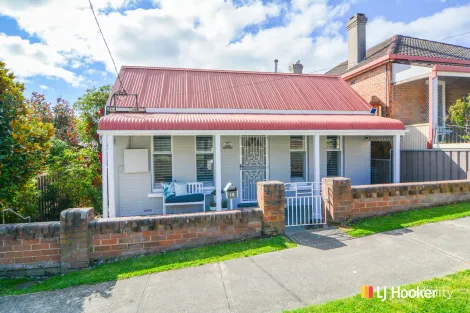 18 Bent St, Lithgow, NSW 2790