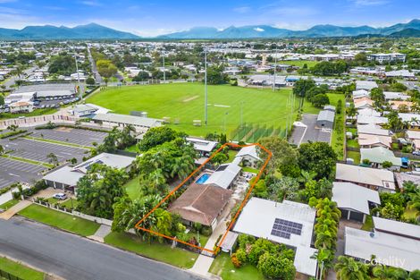 9 Warner St, Manunda, QLD 4870