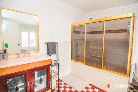 Property photo of 18 Bent Street Lithgow NSW 2790