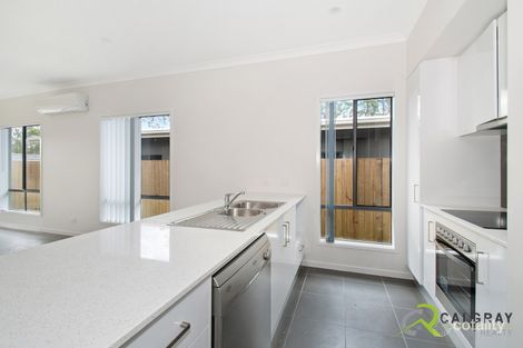 Property photo of 11 Rothbury Terrace Pimpama QLD 4209