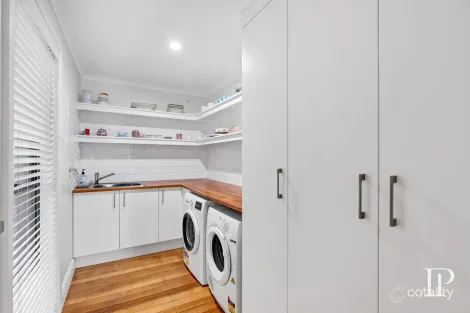 Property photo of 31 Iliad Avenue Buderim QLD 4556