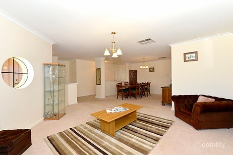 Property photo of 14 Houghton Drive Carramar WA 6031