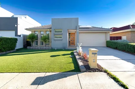 7 Mavis Latham St, Franklin, ACT 2913