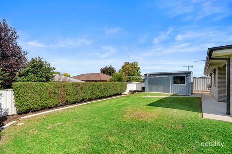 Property photo of 3 Tahara Crescent Estella NSW 2650