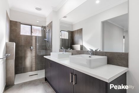 Property photo of 8 Oros Way Officer VIC 3809