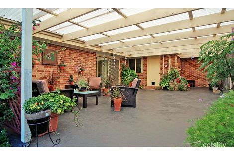 Property photo of 53 Illawarra Circuit Worrigee NSW 2540