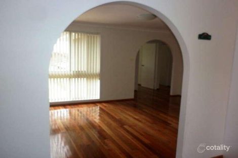Property photo of 10 Newmen Close Wetherill Park NSW 2164