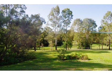 Property photo of 34 Emerald Drive Southside QLD 4570