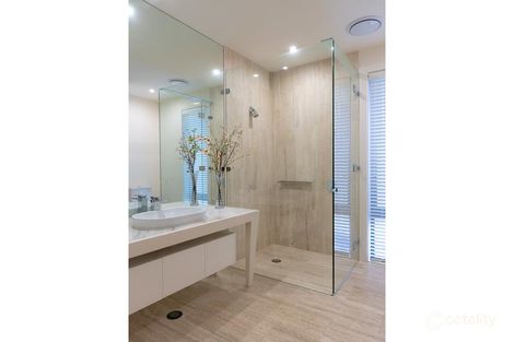 Property photo of 2609 The Address Hope Island QLD 4212