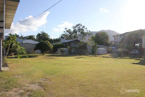 15 Coxall St, Mooroobool, QLD 4870