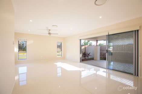Property photo of 1/9 Augusta Boulevard Pimpama QLD 4209