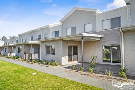 2/8 Yalinbah St, Tea Gardens, NSW 2324