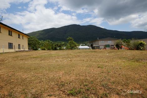 27 Murray St, Tully, QLD 4854