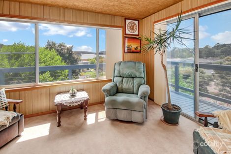 Property photo of 32 Binalong Street Dalmeny NSW 2546