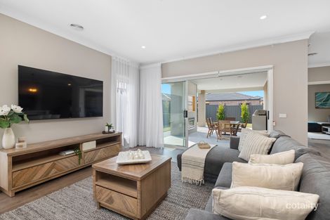 Property photo of 2 Prairie Road Officer VIC 3809