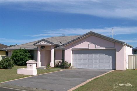 7 Nabilla Ct, Yamba, NSW 2464