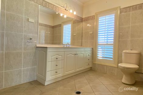 Property photo of 46 Curtis Place Young NSW 2594