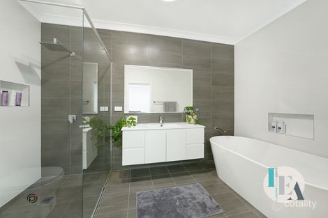 Property photo of 14A Moore Street Oak Flats NSW 2529