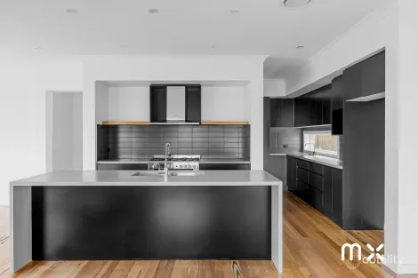Property photo of 15 Abbey Street Stream Hill NSW 2526
