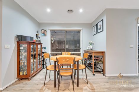 Property photo of 33 Butterfly Boulevard Tarneit VIC 3029