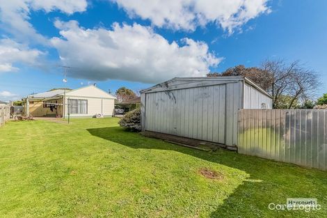 Property photo of 7 Fairchild Street Drouin VIC 3818