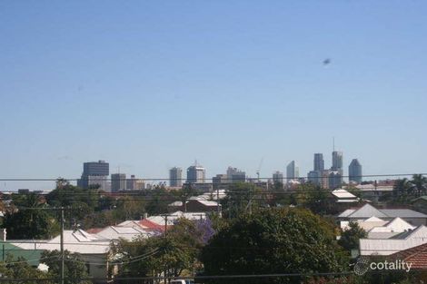 Property photo of 39 Lamington Terrace Dutton Park QLD 4102