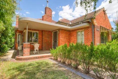 Property photo of 35 Elizabeth Street Mooroopna VIC 3629