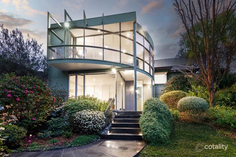 10 The Esplanade, Fairfield, VIC 3078