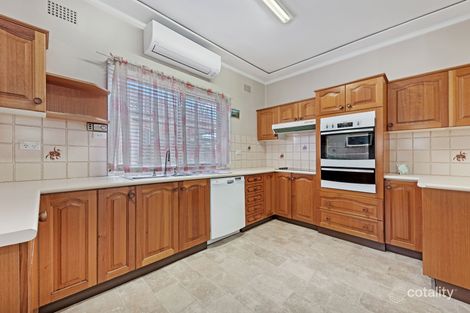 Property photo of 3 Andrew Place Girraween NSW 2145