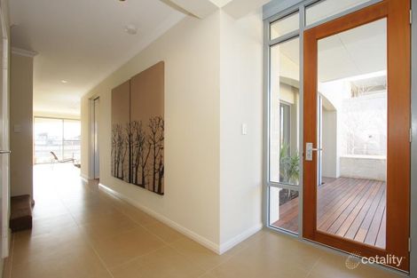 Property photo of 36 Fridayhill Drive Southern River WA 6110