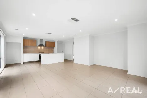 41 Stoneleigh Cct, Williams Landing, VIC 3027
