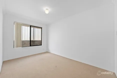 Property photo of 42 Pemberton Boulevard Baldivis WA 6171